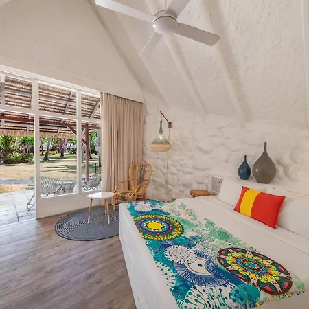 La Pirogue Mauritius Hotel Flic en Flac Exterior photo